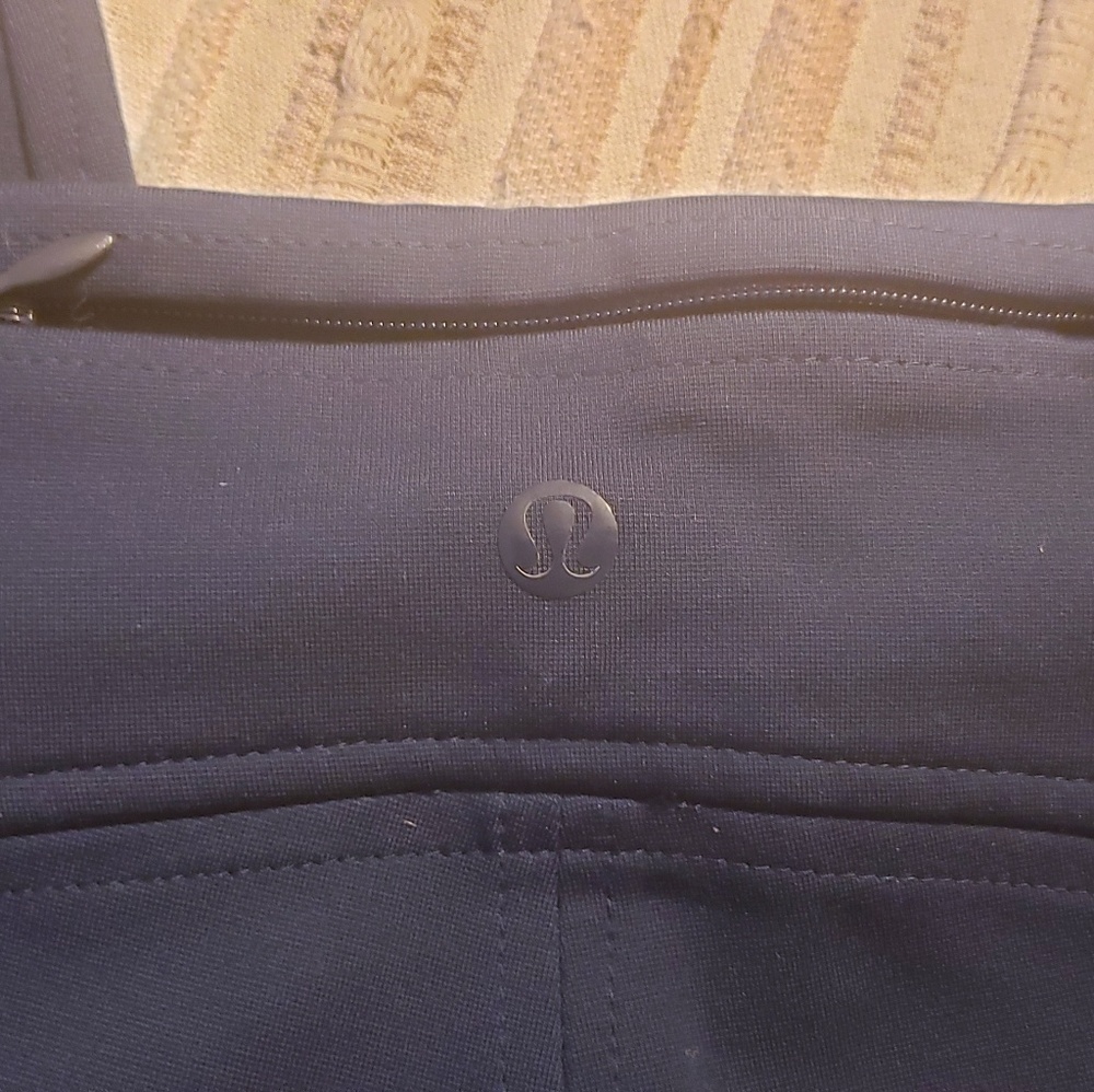 Navy lululemon pants leggings